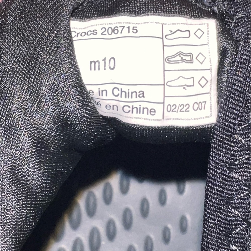 Crocs shoes Men’s size 10 - Picture 9 of 10